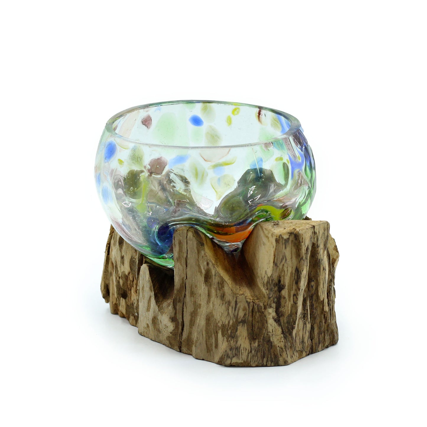 Verre coloré fondu sur bois