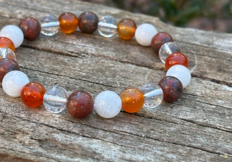 Bracelet spécial fertilité et fécondité - Cristal de Roche, Pierre de Lune, Cornaline, Jaspe Rouge