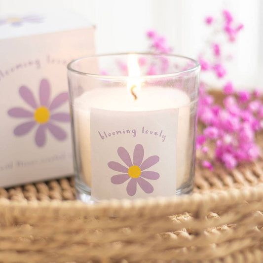 Blooming Daisy Wildflower Candle